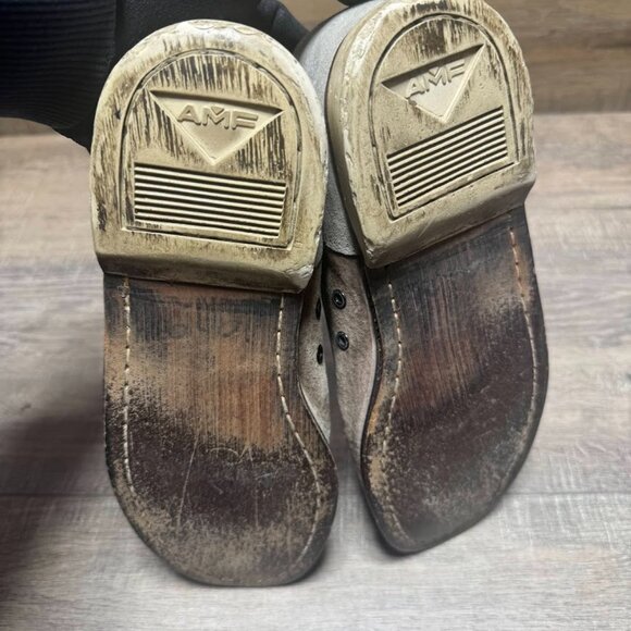 AMF Tan/Green Bowling Shoes Women's Size 7 - Picture 4 of 6